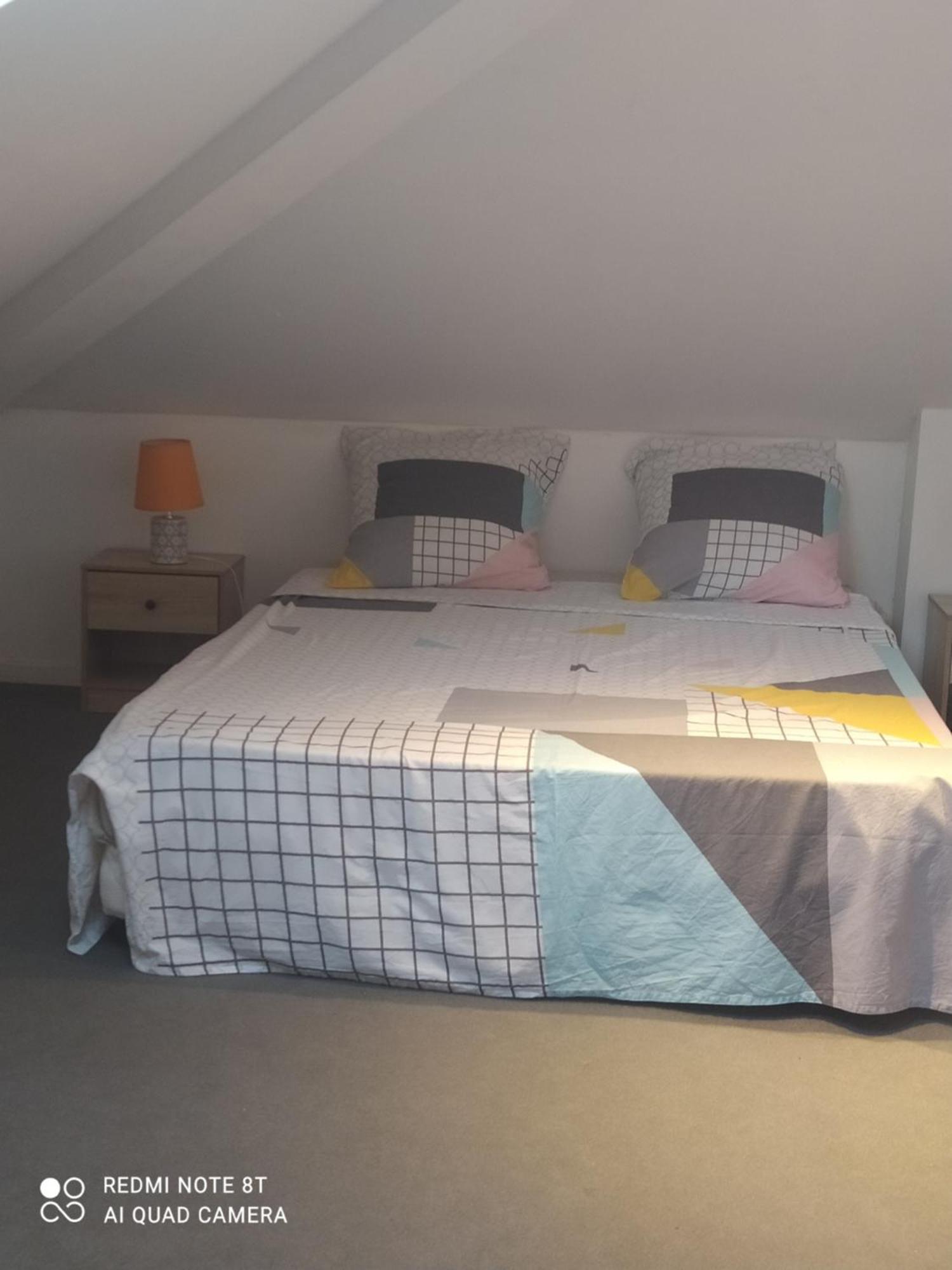 Petit Appartement Dans Une Maison Individuelle لو تامبون المظهر الخارجي الصورة
